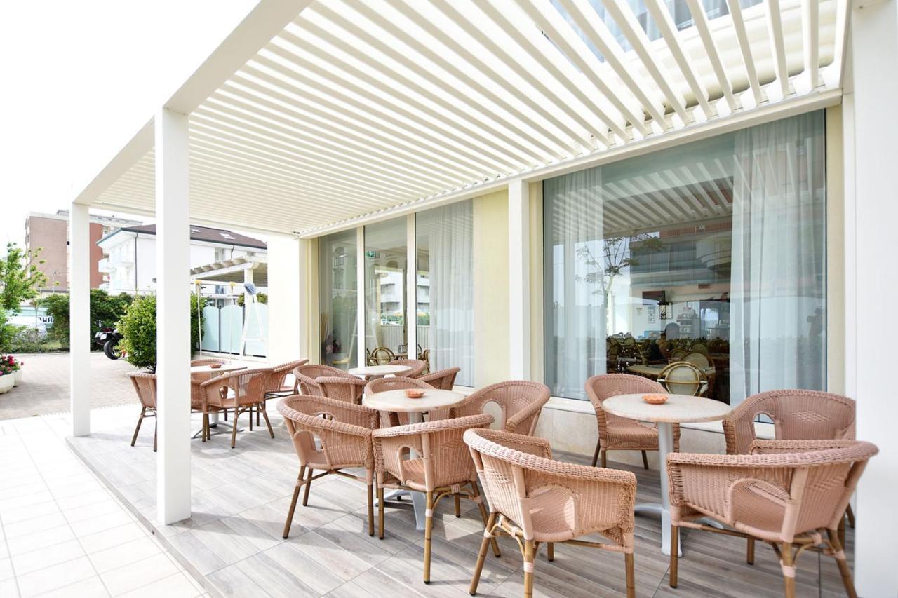 Hotel Europa Misano Adriatico Extérieur photo